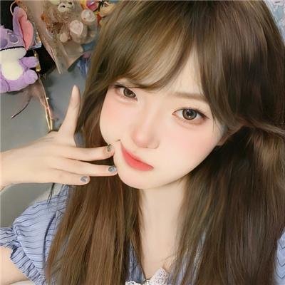 主演 E
